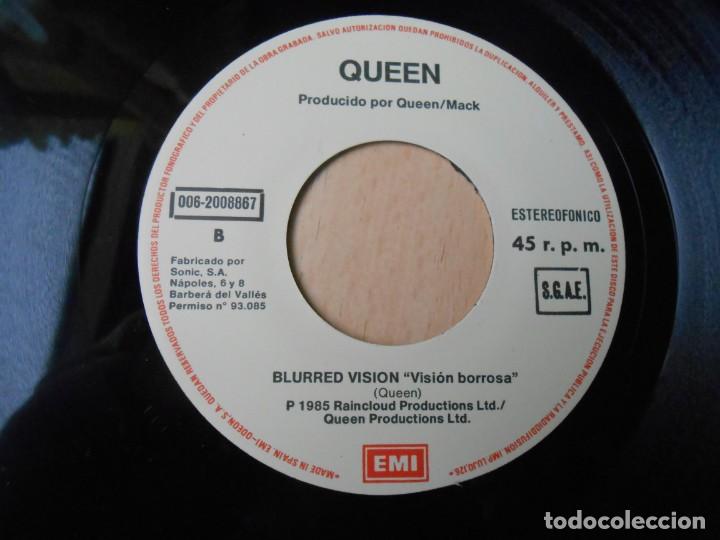 Discos de vinilo: QUEEN, SG, ONE VISION + 1 , A&Ntilde;O 1985 - Foto 4