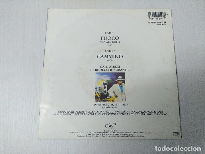 Discos de vinilo: ADRIANO CALENTANO/FUOCO/SINGLE. - Foto 3