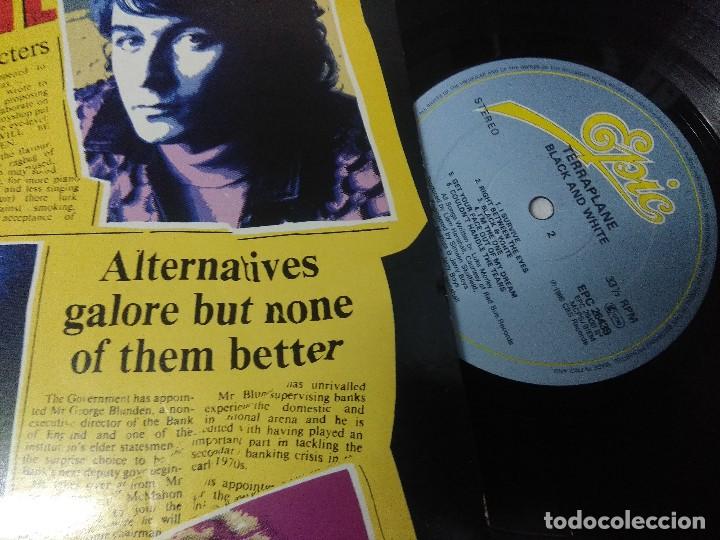 Discos de vinilo: TERRAPLANE/BLACK AND WHITE/VINILO. - Foto 2