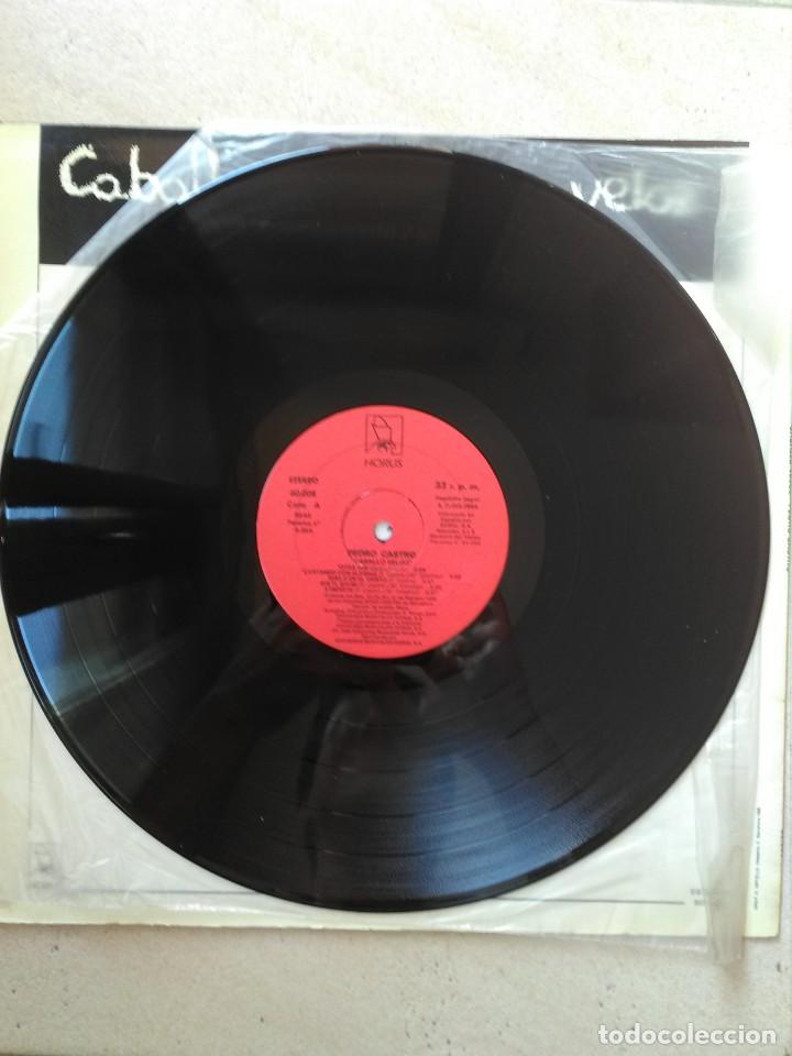 Discos de vinilo: LP de PEDRO CASTRO - Caballo veloz (1986) - Foto 5