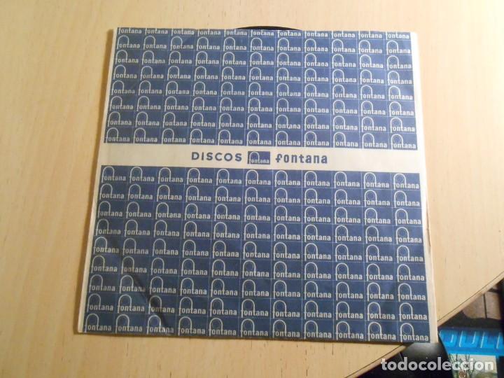 Discos de vinilo: DAVE DEE, DOZY, BEAKY, MICK & TICH, EP, HIDEAWAY + 3, A&Ntilde;O 1966 - Foto 3