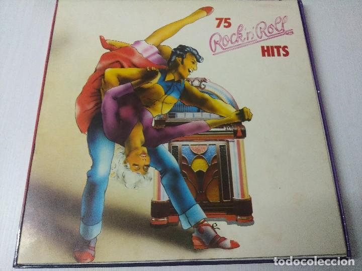 Discos de vinilo: 75 HITS ROCKN ROLL/CAJA CON 5 VINILOS. - Foto 2