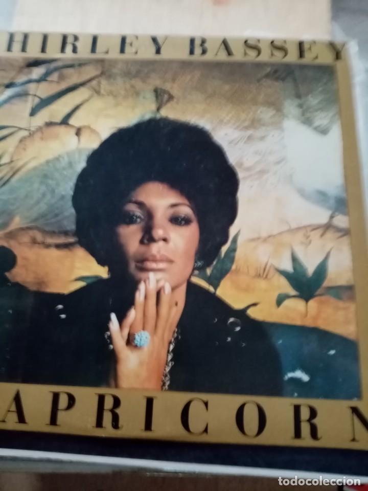 Discos de vinilo: I CAPRICORN. SHIRLEY BASSEY - Foto 1