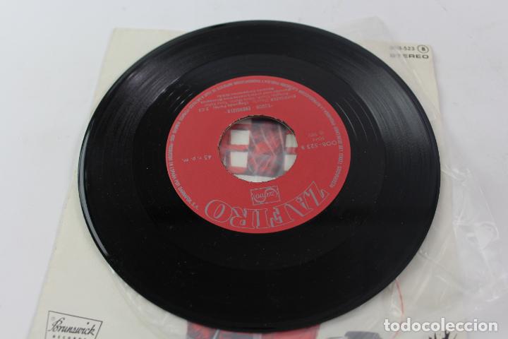Discos de vinilo: TOUCH ENERGIZER, BRUNSWICK RECORDS. 1977. - Foto 4