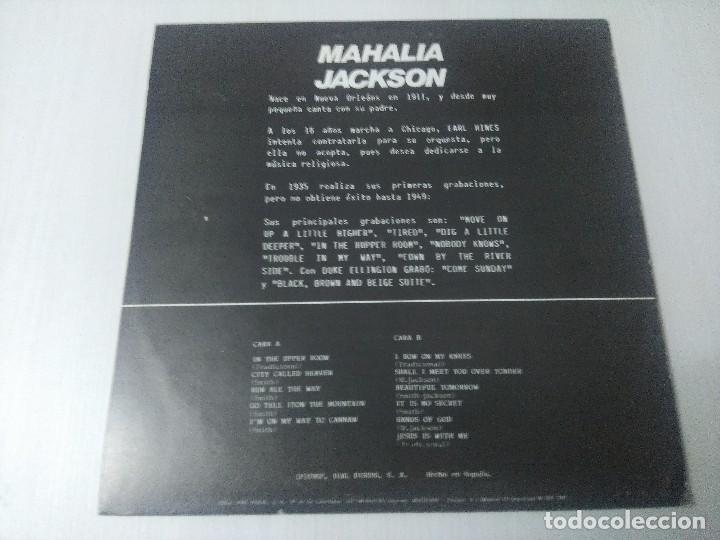 Discos de vinilo: MAHALIA JACKSON/CON SWING/VINILO. - Foto 3