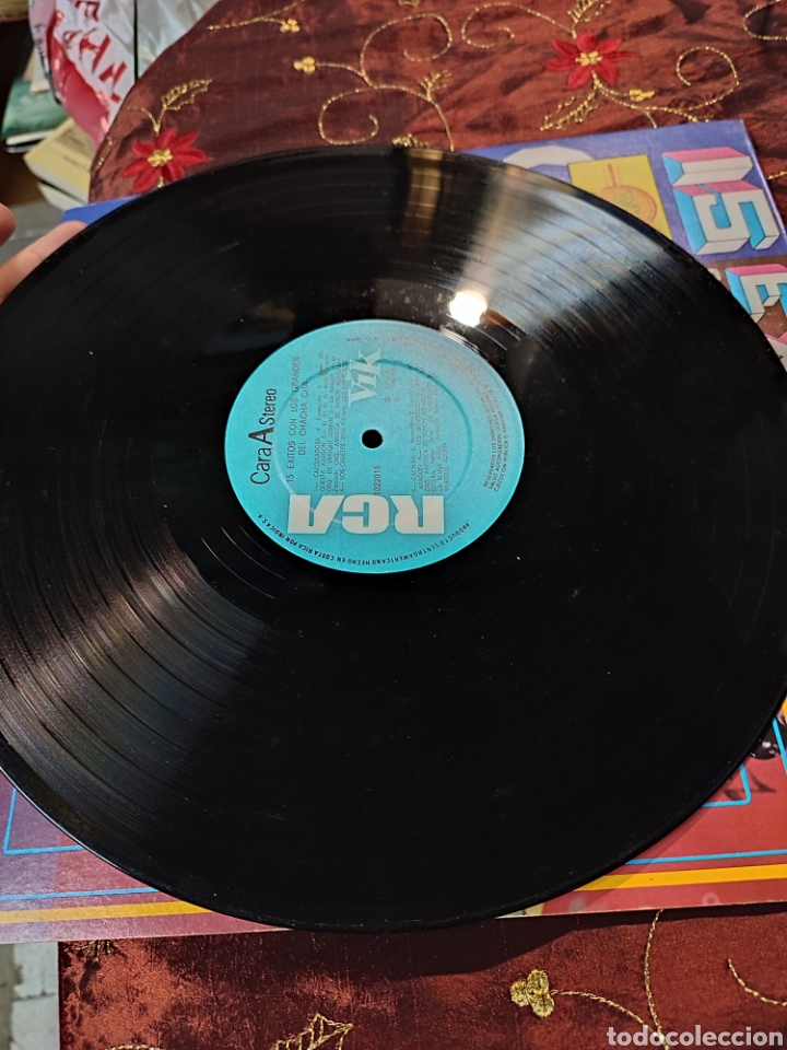 Discos de vinilo: 15 exitos con los grandes del Cha Cha Cha - Foto 2