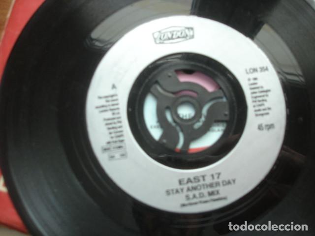 Discos de vinilo: East 17 Stay Another Day - Foto 1