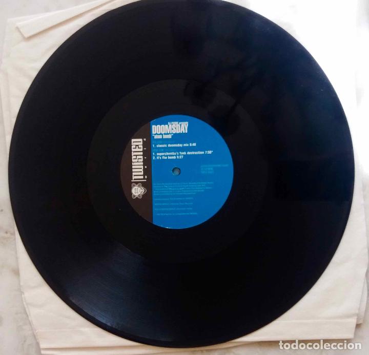 Discos de vinilo: DOOMSDAY, ATOM BOMB. DOBLE MAXI SINGLE CON 6 TEMAS, 2 DISCOS - Foto 2