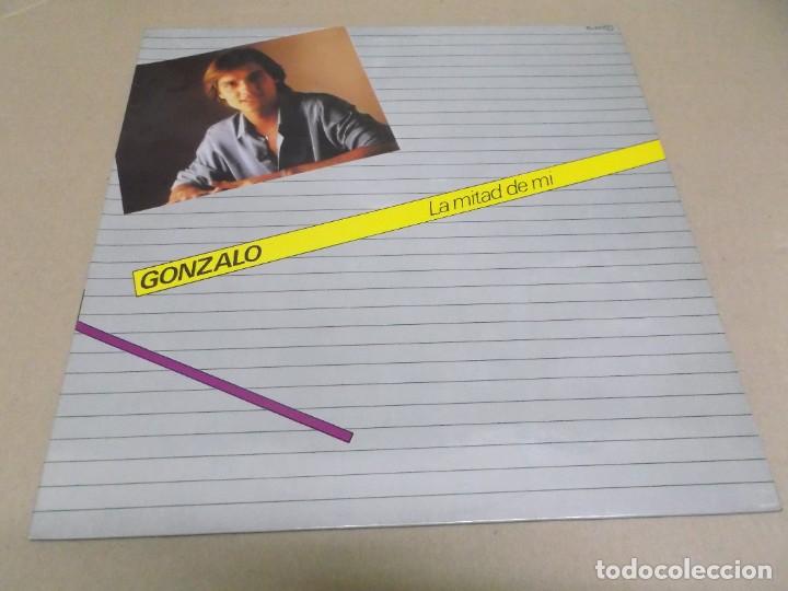 Discos de vinilo: GONZALO (LP) LA MITAD DE MI A&Ntilde;O 1981 - Foto 1