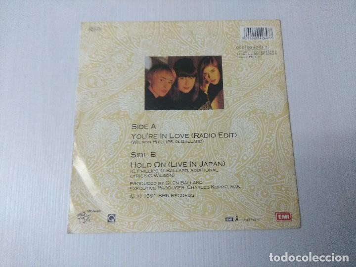 Discos de vinilo: WILSON PHILIPS/YOURE IN LOVE/SINGLE. - Foto 3
