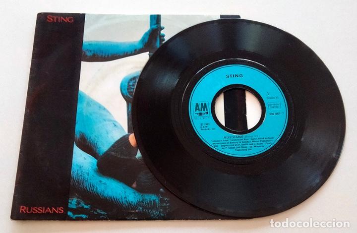 Discos de vinilo: VINILO SINGLE DE STING. RUSSIANS. 1985. - Foto 3