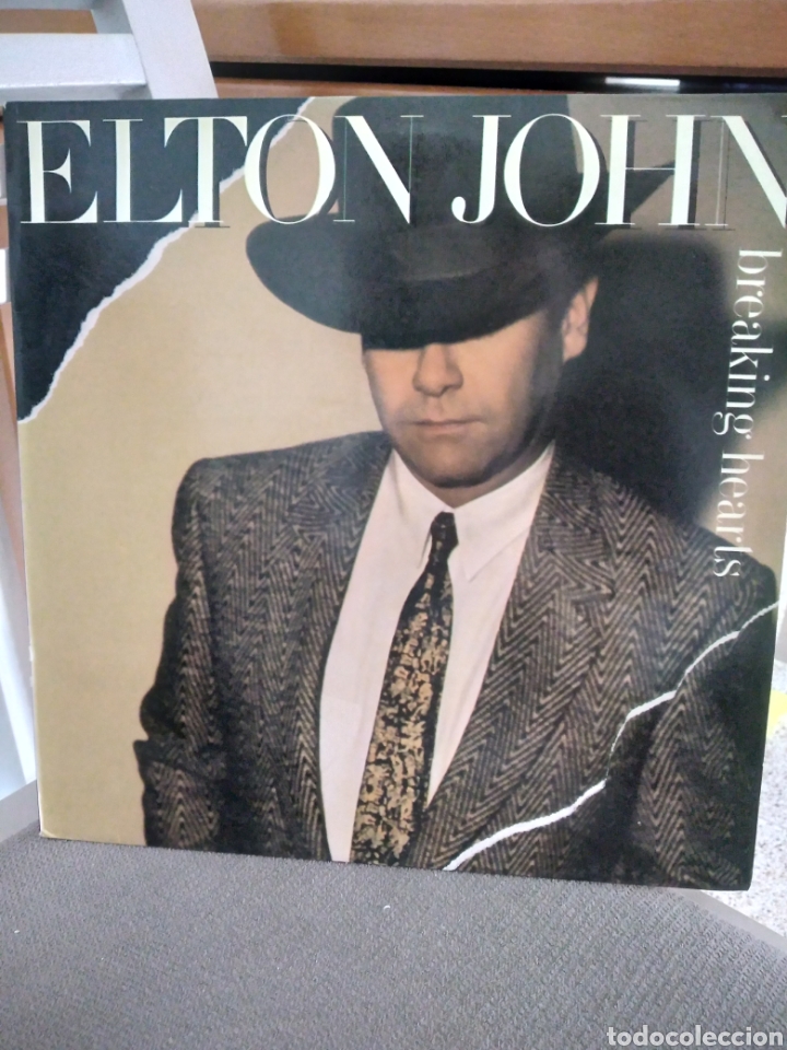 Discos de vinilo: Vinilo - ELTON JOHN &rdquo;BREAKING HEARTS&rdquo; ESP.84 - Foto 1