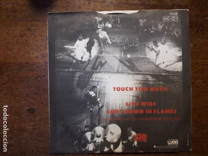 Discos de vinilo: Ac/dc - touch too much + live wire + shot down on flames - Foto 2