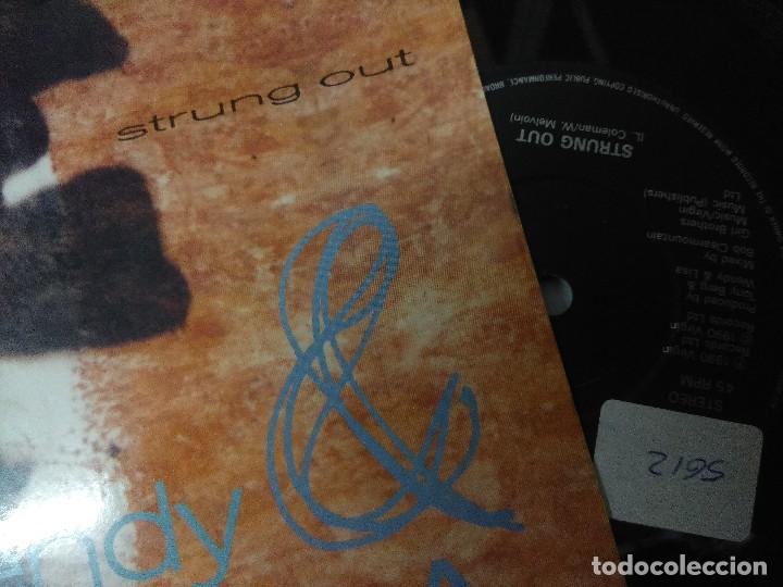 Discos de vinilo: WENDY & LISA/STRUNG OUT/SINGLE. - Foto 2