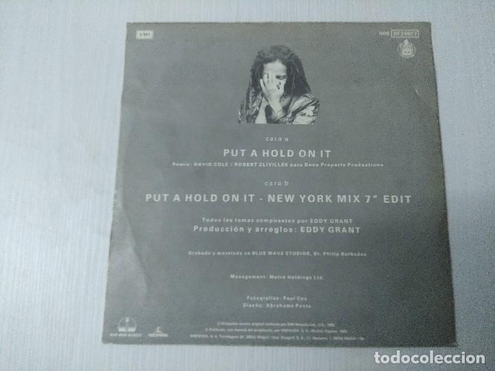 Discos de vinilo: EDDY GRANT/PUT A HOLD ON IT/SINGLE. - Foto 3