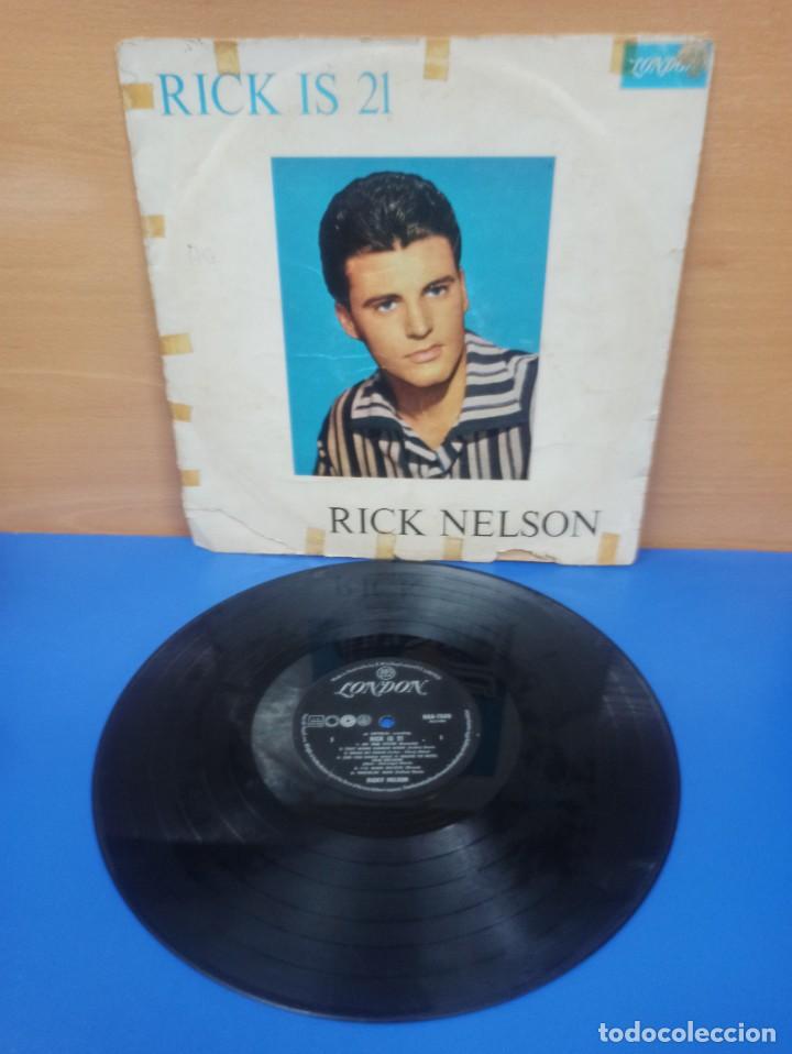 Discos de vinilo: DISCO DE VINILO - RICKY NELSON - RICK IS 21 - Foto 1