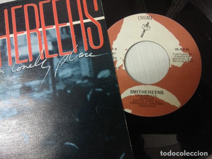 Discos de vinilo: THE SMITHEREENS/IN A LONELY PLACE/SINGLE. - Foto 2