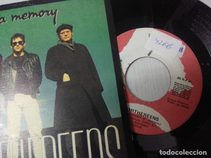 Discos de vinilo: THE SMITHEREENS/ONLY A MEMORY/SINGLE PROMOCIONAL. - Foto 2