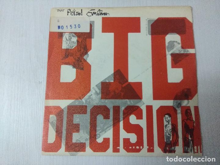 Discos de vinilo: PETROL EMOTION/BIG DECISION/SINGLE. - Foto 1