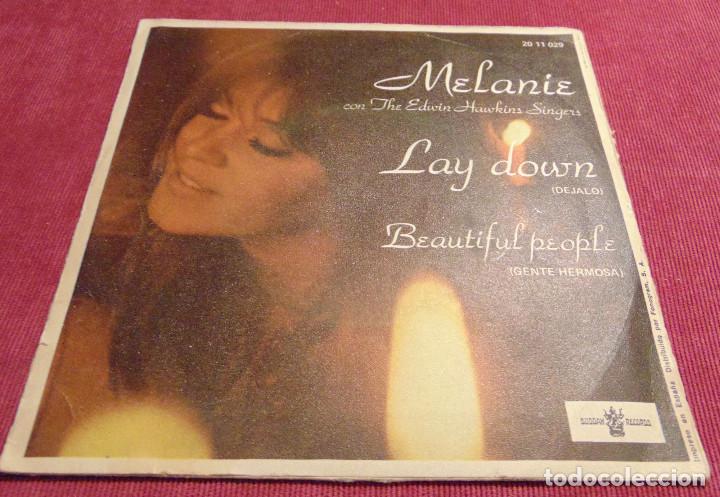 Discos de vinilo: MELANIE - LAY DOWN / BEAUTIFUL PEOPLE - SINGLE 1970 - Foto 3
