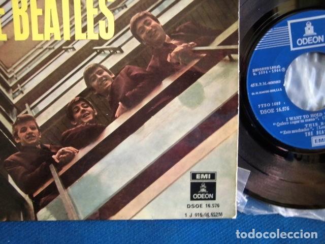 Discos de vinilo: BEATLES SINGLE EP ORIGINAL EMI ODEON ESPAÑA LABEL CAMBIO LOGOTIPO Y DIFERENTE REFERENCIA - Foto 2 - 304705408