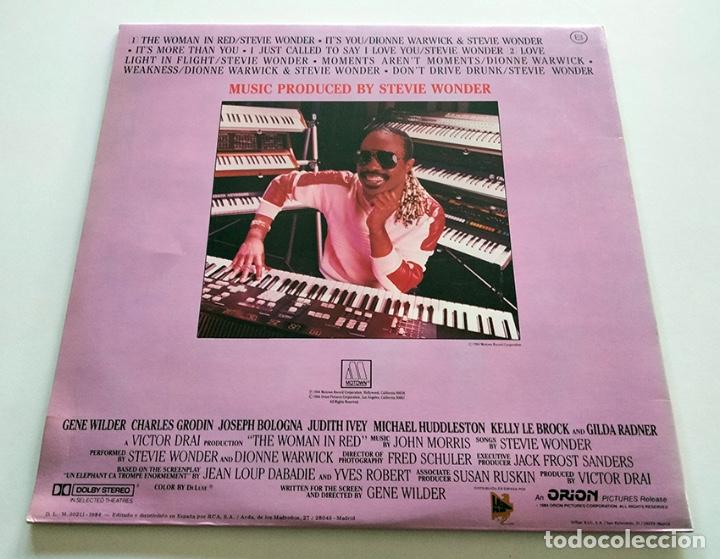Discos de vinilo: VINILO LP BSO LA MUJER DE ROJO. 1984. - Foto 2