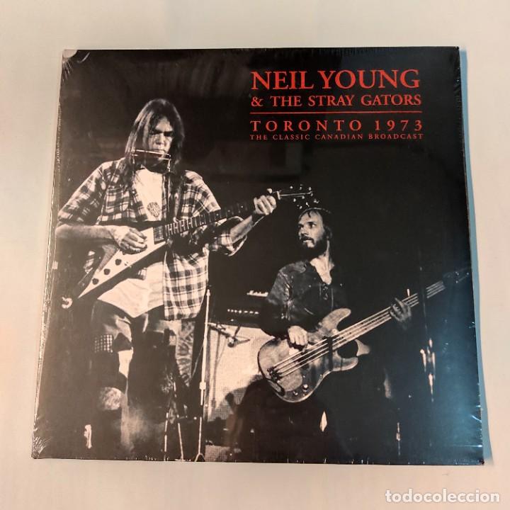 Discos de vinilo: 1221- NEIL YOUNG & THE STRAY GATORS TORONTO 1973 2 VIN 12&rdquo; LP NEW PRECINT EU 2018