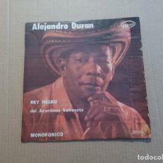 Discos de vinilo: ALEJANDRO DURÁN – REY NEGRO DEL ACORDEÓN VALLENATO LP 1969 EDICION COLOMBIA. Lote 308690858