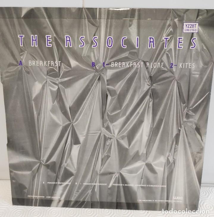 Discos de vinilo: The Associates - Breakfast - Foto 2