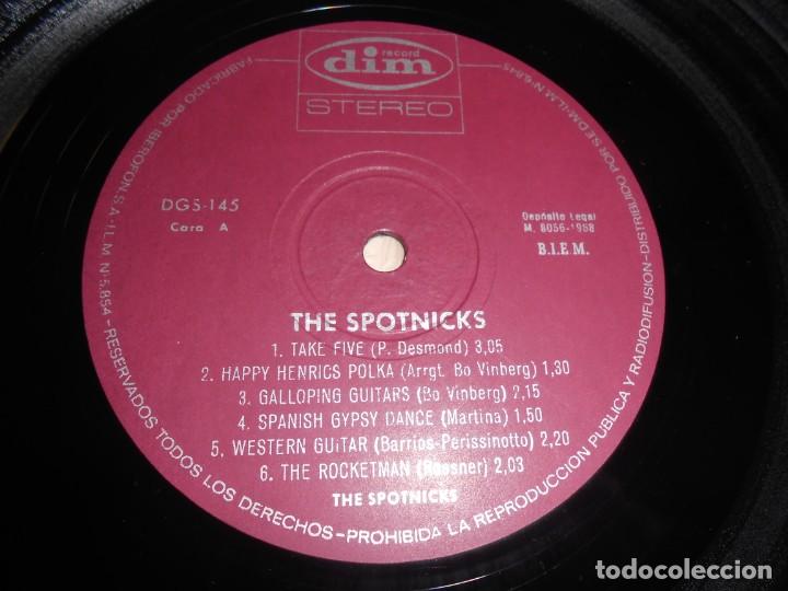 Discos de vinilo: SPOTNICKS, THE, LP, TAKE FIVE + 11, A&Ntilde;O 1968 - Foto 3