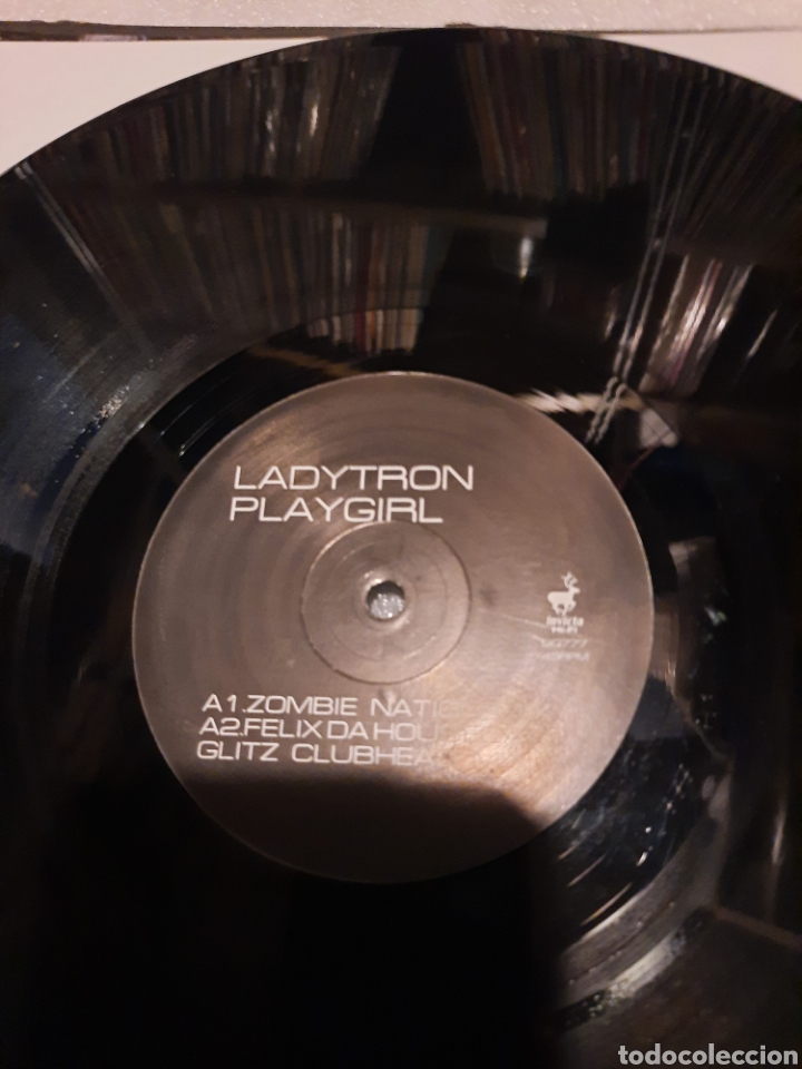 Discos de vinilo: Ladytron &lrm;&ndash; Playgirl - Foto 3