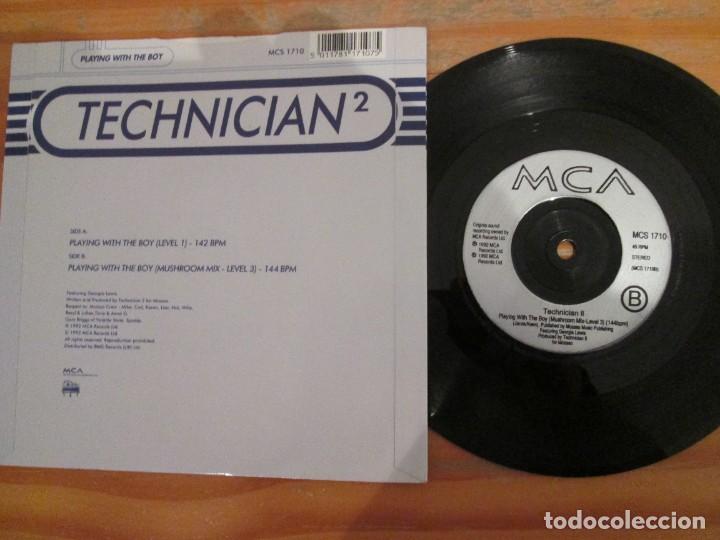 Discos de vinilo: TECHNICIAN 2 - Playing With the Boy. UK Edition. 1992 - Foto 2