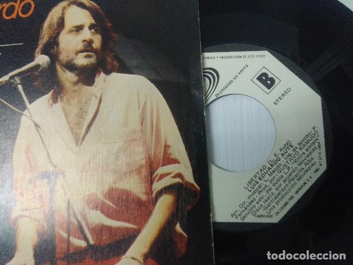 Discos de vinilo: LUIS EDUARDO AUTE/DE PASO/SINGLE. - Foto 2