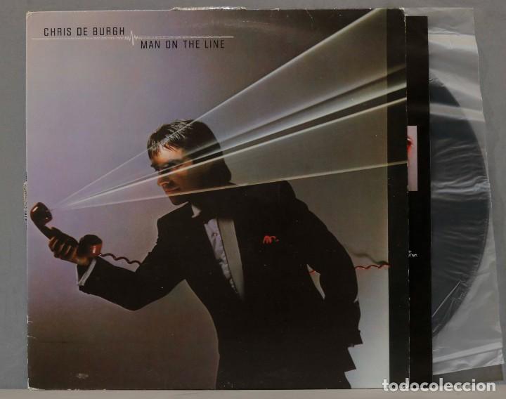 Discos de vinilo: LP. CHRIS DE BURGH. MAN ON THE LINE - Foto 1