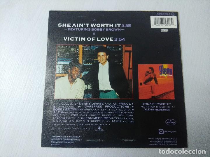 Discos de vinilo: GLENN MADEIROS/SHE AINT WORTH IT/SINGLE. - Foto 3