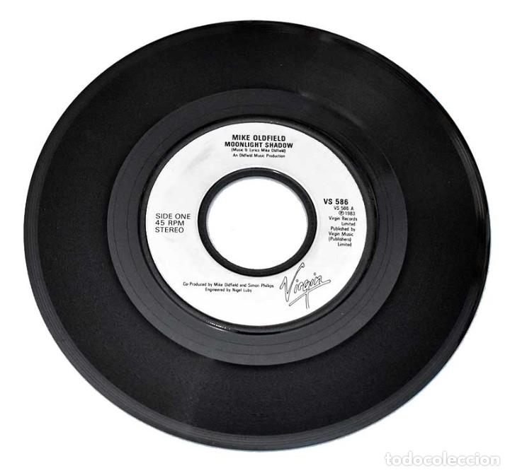 Discos de vinilo: Mike Oldfield - Moonlight Shadow. Single (s&oacute;lo vinilo) - Foto 1