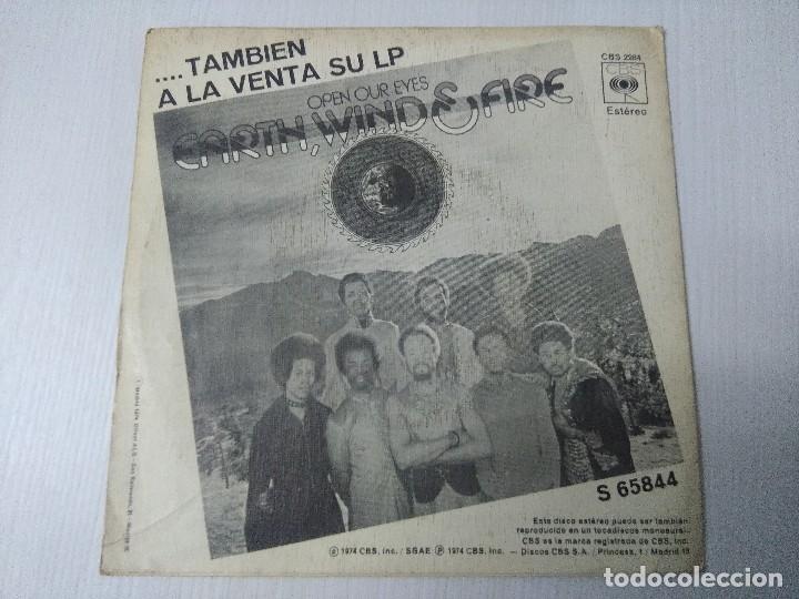 Discos de vinilo: EARTH WIND & FIRE/PODEROSO PODEROSO/SINGLE. - Foto 3