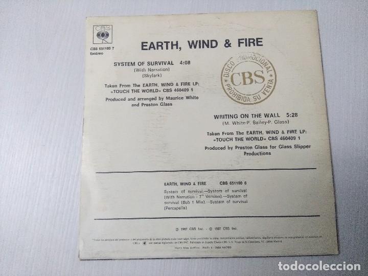 Discos de vinilo: EARTH WIND & FIRE/SYSTEM OF SURVIVAL/SINGLE. - Foto 3