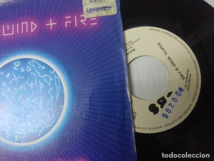 Discos de vinilo: EARTH WIND & FIRE/MAGNETIC/SINGLE PROMOCIONAL. - Foto 2