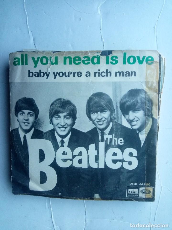 Discos de vinilo: singles de beatles let it be y i&acute;m the walrus - Foto 3