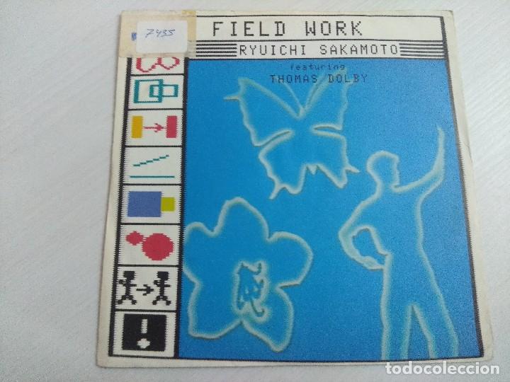 Discos de vinilo: RYUICHI SAKAMOTO FEATURING THOMAS DOLBY/FIELD WORK/SINGLE. - Foto 1