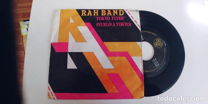 Discos de vinilo: RAH BAND-SINGLE TOKYO FLYER - Foto 1