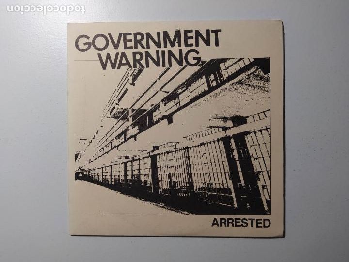 Discos de vinilo: GOVERNMENT WARNING. ARRESTED. SINGLE. TDKDS22 - Foto 1