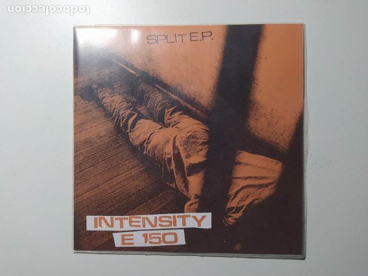 Discos de vinilo: E 150 / Intensidad. Split E.P. TDKDS22 - Foto 1