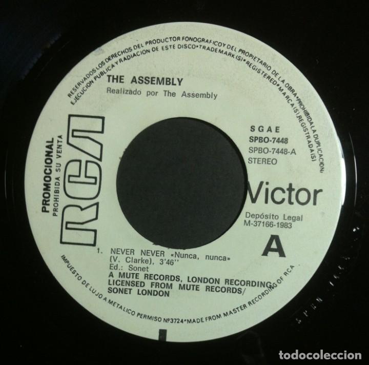 Discos de vinilo: THE ASSEMBLY - Never Never / Stop / Start - SINGLE PROMO 1983 - RCA - Foto 2