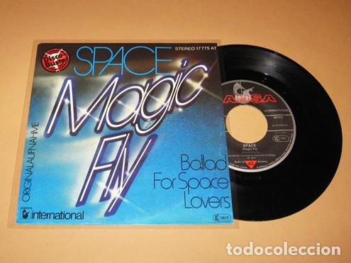 Discos de vinilo: SPACE - MAGIC FLY - SINGLE - 1977 - IMPORT - Foto 1