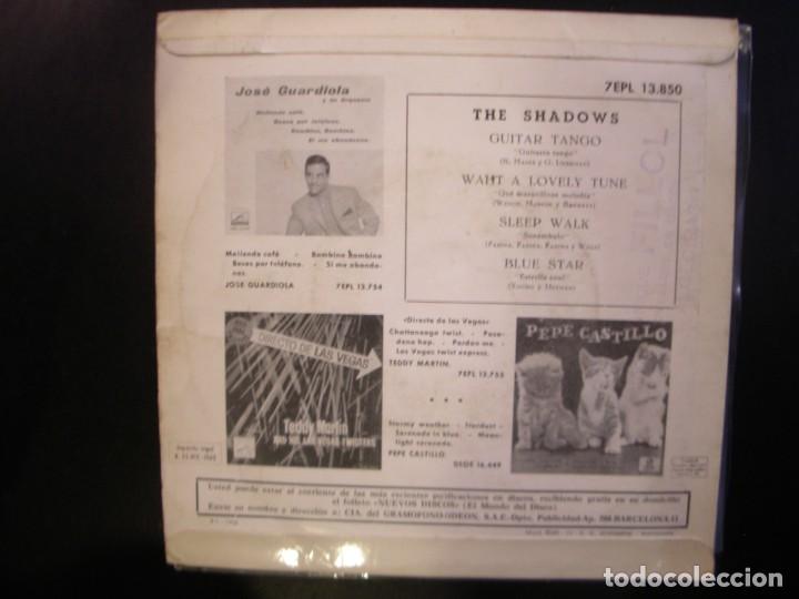 Discos de vinilo: THE SHADOWS- GUITAR TANGO. EP - Foto 2