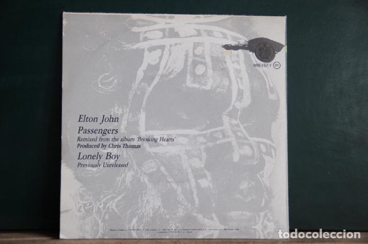 Discos de vinilo: ELTON JOHN Passengers. Fonogram 1984 - Foto 2