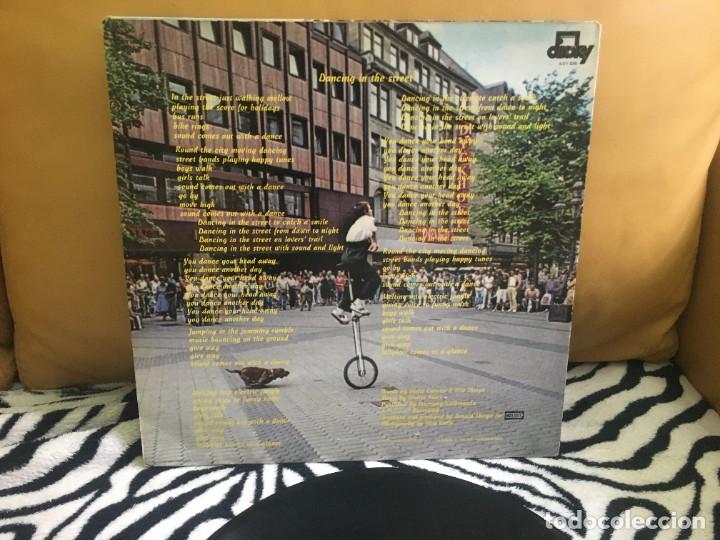 Discos de vinilo: Glasses &lrm;&ndash; Dancing In The Street - Foto 2
