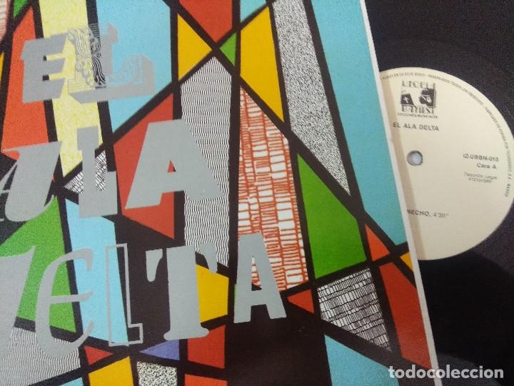 Discos de vinilo: EL ALA DELTA/EN EL ESTRECHO/VINILO MAXI. - Foto 2